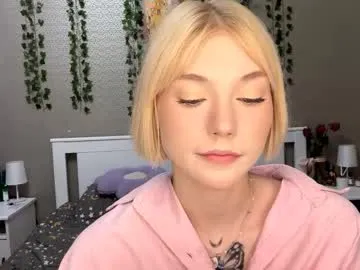 marvawillinghurst — Goal:show my outfit today ^_^ <: My name is Lisa #new , new experience to me, hope it turns out well :3 #blonde #young #18 #shy [11 tokens remaining]