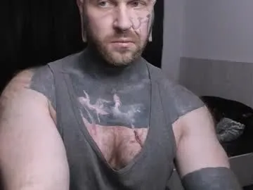 master_oil — #muscle daddy #cumshow / #lovense on/ #master #findom [752 tokens left] !! #bigcock and dont forget follow me bitch