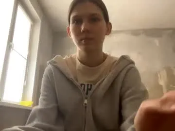 maudfalconio — Let's untangle this hair?  #18 #teen #shy #young #new [19 tokens remaining]