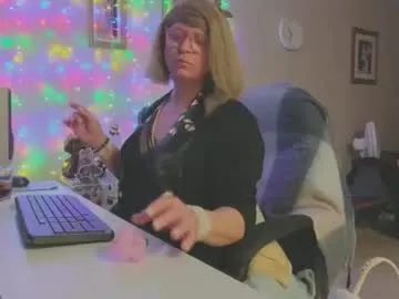 melodyredux_62 — Melodyredux_62's room # CD  # Lesbian  # FT Chastity # Sub  # Only Btm # Couples Plaything