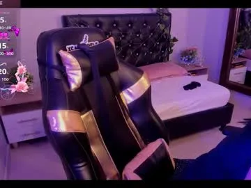 merolinegp — #german #skinny #c2c #drink #party @GOAL shot + spread ass [43 tokens remaining]