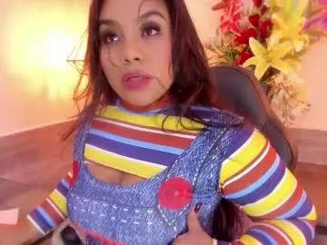 Explore Miamoxxy, she wants to masturbate for you miamoxxy from Chaturbate