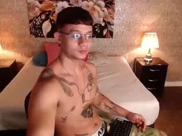 Masturbate to Mike_wills3, he wants to masturbate for you mike_wills3 from Chaturbate