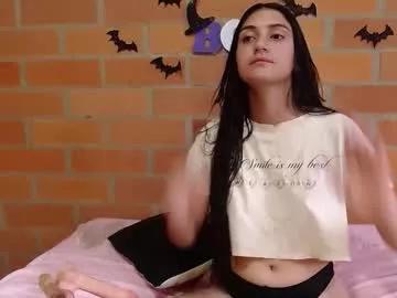 Discover Montserrat_jay, she wants to masturbate for you montserrat_jay from Chaturbate