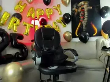 nicolass_fellener — Cumshow when goal is reached #findom #feet #uncut #socks #bigcock [998 tokens remaining]