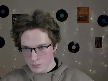 noir_kai — GOAL: make me happy [25 tokens remaining] Welcome to my room! #18 #young #teen #shy #new