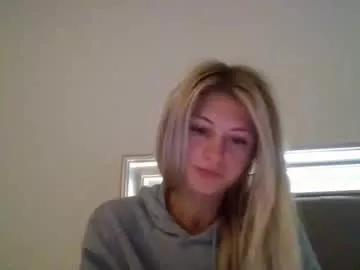 parisbaby2000 from Chaturbate