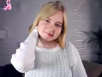 Checkout Chaturbate's Phyllisearney phyllisearney from Chaturbate