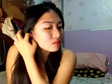 pretty_am — Hello guys welcome to my room talia here make u happy and cum today (prvt is open ) #asian #pinay #hot #petite #smalltits [476 tokens remaining]