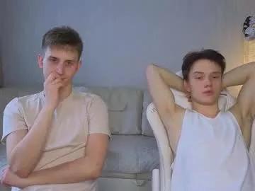 pupsenish from Chaturbate