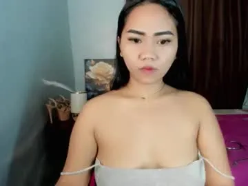 rhea_xoxo — Hi guys im new lets help me cum /naughty show/ #aussie #mature #squirt #18 #ridedildo [1022 tokens remaining]