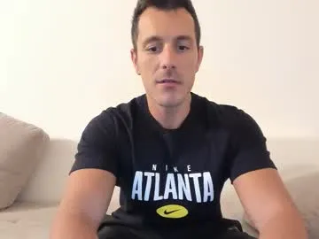 roberto4ever — GOAL TAKE OFF T-SHIRT #muscle #bigass #cum #flexing #private [80 tokens remaining]