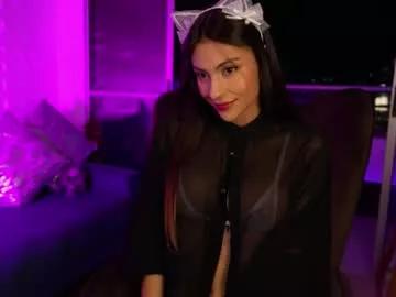 Explore Rosseyquiin, she wants to masturbate for you rosseyquiin from Chaturbate