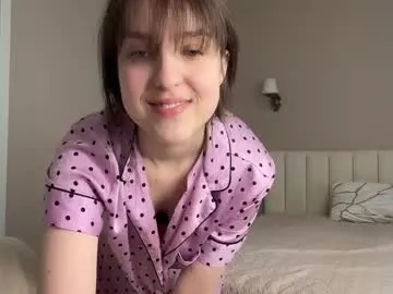 saphirree — let's unbutton 1st button [39 tokens left] Im Anny, #18 #shy #natural #daddysgirl #german