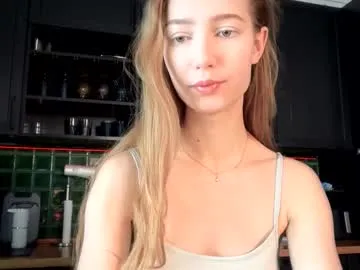 solar_bella — A stream of water between my legs (I hope you don't make it) // Billy Jean is not my lover // #natural #bigass #sexy #teen #bigboobs [1234 tokens remaining]