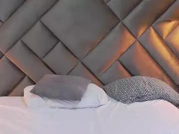 Watch cute performer Sophia_loreenn sophia_loreenn from Chaturbate