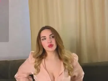 temptvine — GOAL: bite my lips [21 tokens remaining] Hi, my name is Briena. I'm from Lithuania. My dream is to get 25 likes. #milf #bigass #bigboobs #lovense #natural