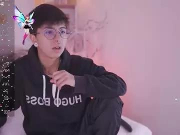 Cute tommy_blue1 from Chaturbate tommy_blue1 from Chaturbate