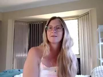 Try Total_aussie_milfs, they want to masturbate for you total_aussie_milfs from Chaturbate