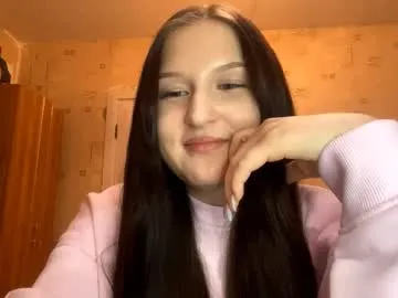 tyramagnan — Goal:  Stand up + show ourfit -   Hello Im Mia, I'm new here and I want to know more about this site, can you help me? #new  #shy #pretty #young  #18 [17 tokens remaining]