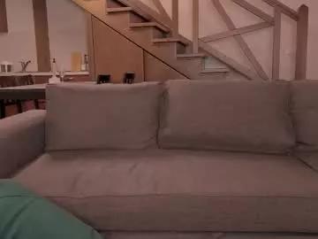 vanillalivitski from Chaturbate