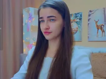 vikiberry — spread your legs and spank your pussy #longlegs #young #tease #feet #shorts [50 tokens remaining]