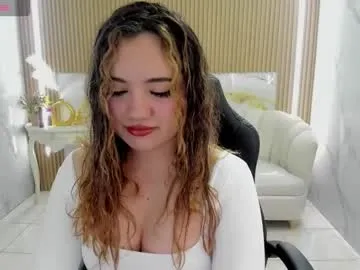 violeta_sub — GOAL: DOGGY STYLE + ANAL PLUG [194 tokens remaining] make my nipples vibrate #daddy #submissive #pantyhose #spit #slave