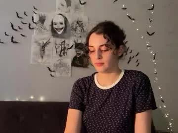 wonderland_stia from Chaturbate