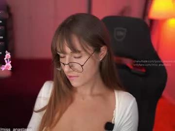 yours_anastasia from Chaturbate