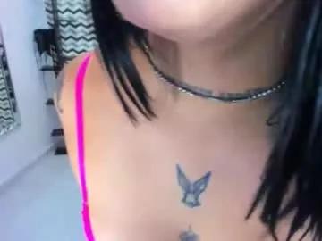 Admire Zallywester, she wants to masturbate for you zallywester from Chaturbate