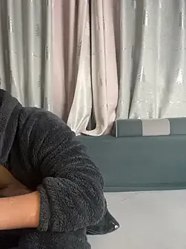 -sunny-01 — Freechat on StripChat