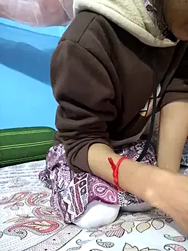 124pakhi — Freechat on StripChat