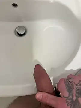 StripChat 18cmpacoo is Freechat 18cmpacoo — Spritzen