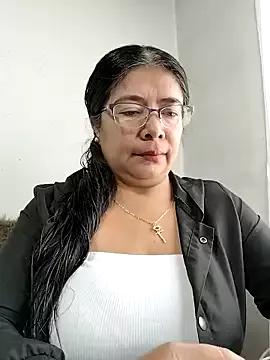 Join StripChat's __valentina18 __valentina18 from StripChat