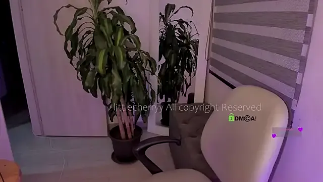 _littlecherryy_ — Freechat on StripChat