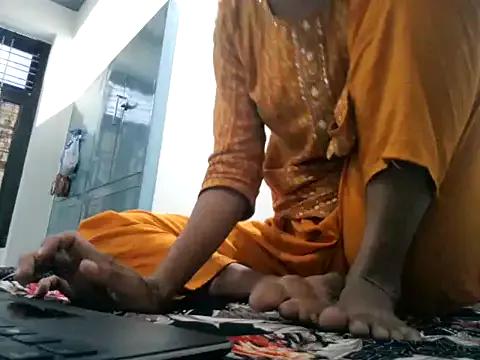 Aayusmatisharma from StripChat