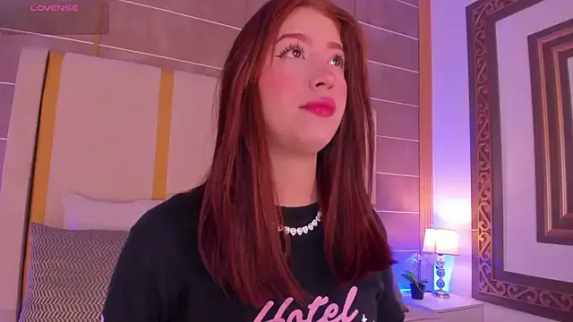 StripChat AbigailCarter is Freechat AbigailCarter — Rubbing clit + show pussy + up legs