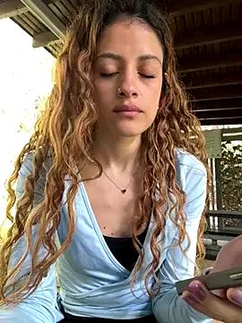 alana15 from StripChat