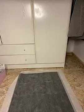 Alexsia_riley — Squirt round 1 ( 4 rounds min?)