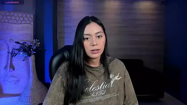 AmbarJames_ from StripChat