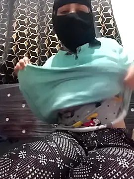 AMIRASEX1 — Freechat on StripChat