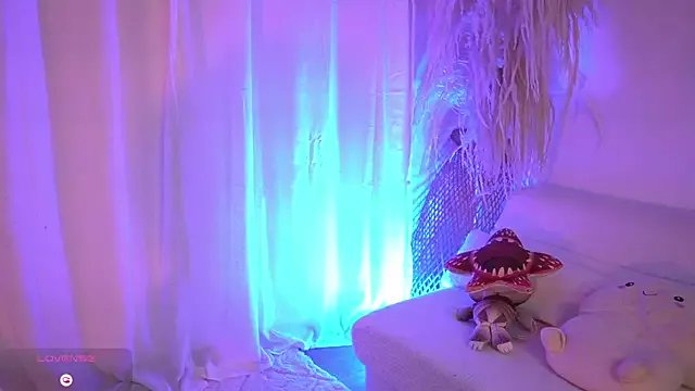 Anavi_ from StripChat