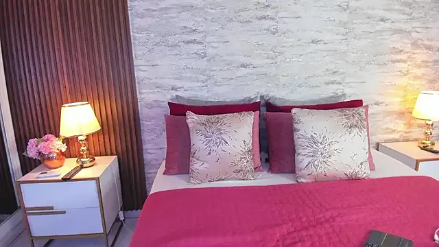 AndreaPink2024 — Freechat on StripChat