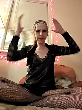 StripChat AngelMagick is Freechat AngelMagick — Two Thousaand Tokens