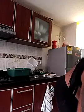 Ariana_Rodriguez — Flash tit