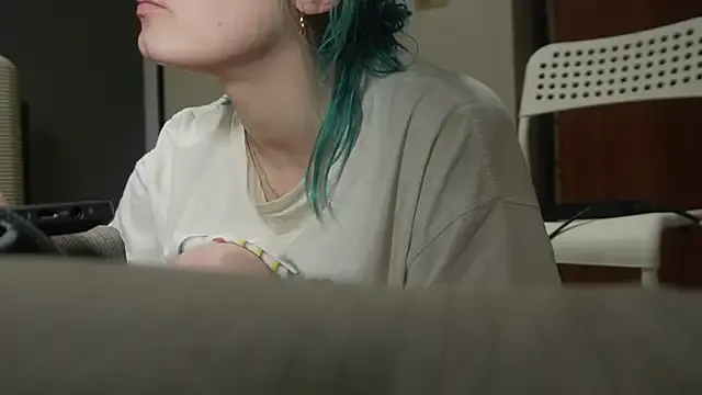 Babemonsterr — Freechat on StripChat