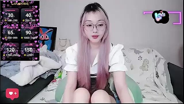 baby-yaya20 from StripChat