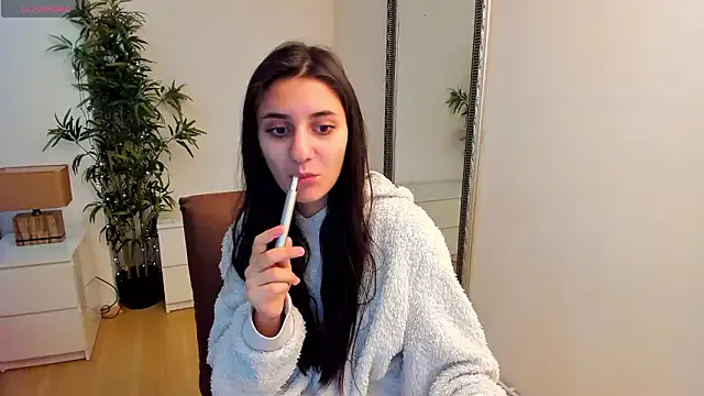 bad_dora — Private on StripChat