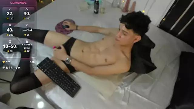 Benjamin_Buster from StripChat