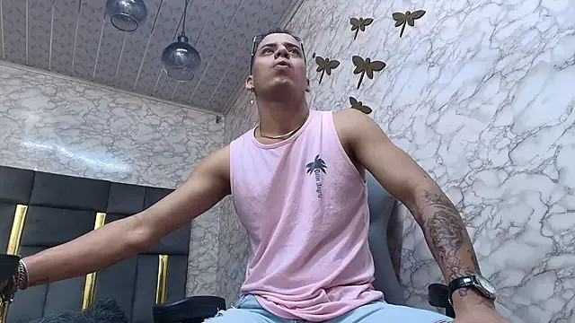 Brent_Storne — Topless + strong deep throat